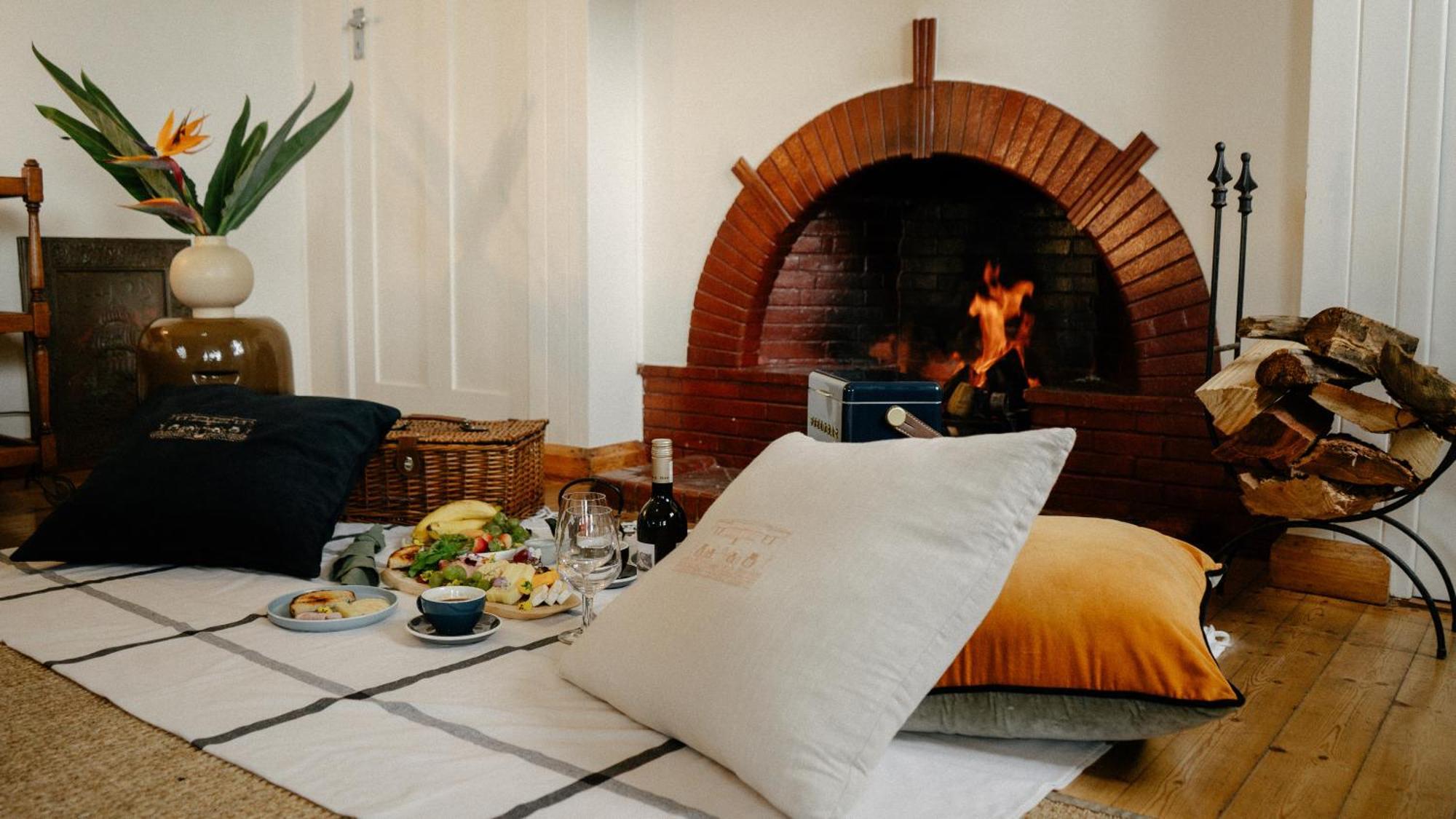 Gasthof Sonnekus Boutique & Bistro In St Kalk Bay
